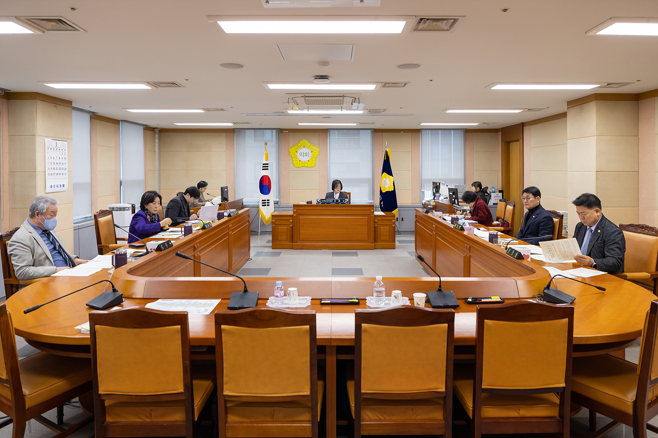 제341회 구로구의회 임시회 회기중 복지건설위원회 안건심사