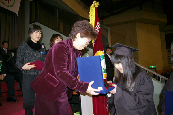 서울연희미용고등학교 졸업식 참석 