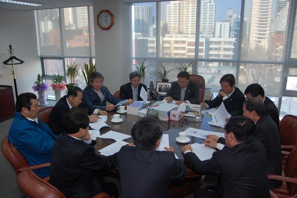 구의회 의장단과 구청간부와의 간담회