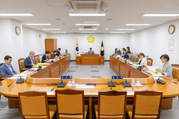 제338회 구로구의회 임시회 회기중 예산결산특별위원회 안건심사