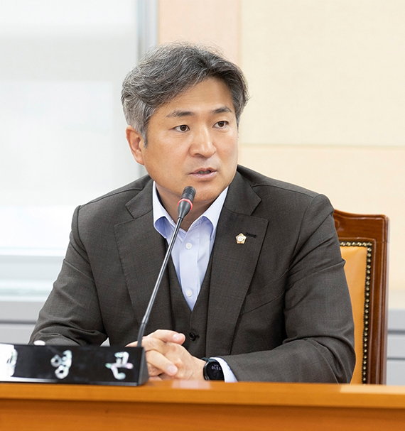 구로구의회 김영곤 의원 사진